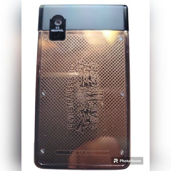 Levis Cel Phone - Picture 5 of 8